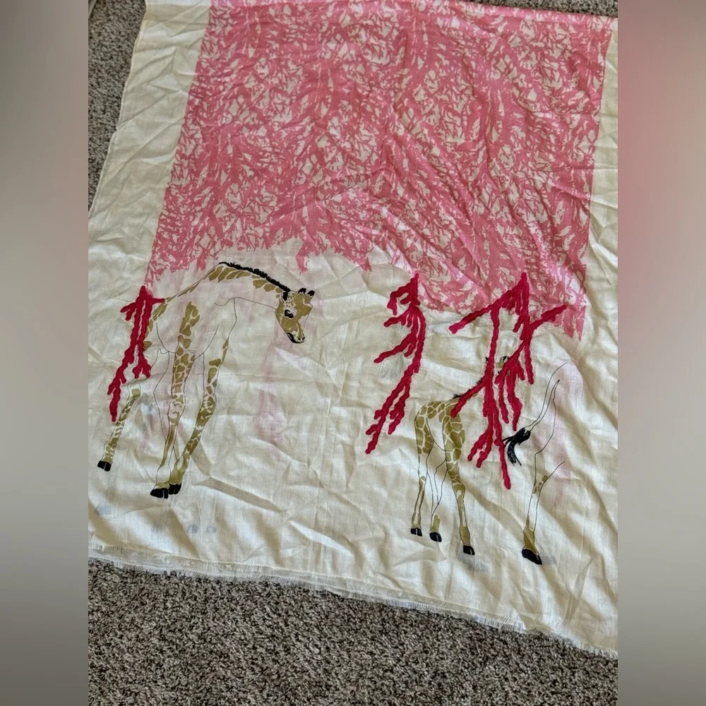 White and Wood Ventilo Women Scarf Multicolor Giraffes Print 100% Silk